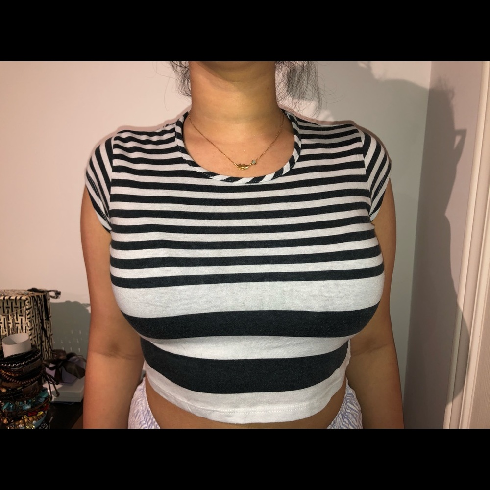 Cropped t-shirt